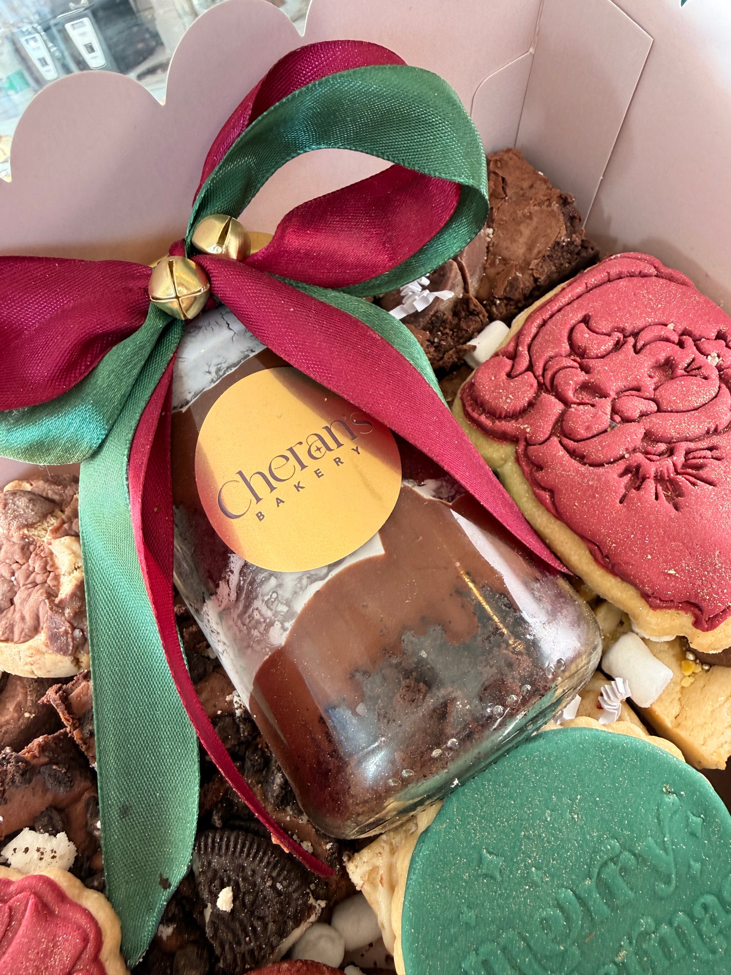 Christmas Family Treat Box (15761562599773)